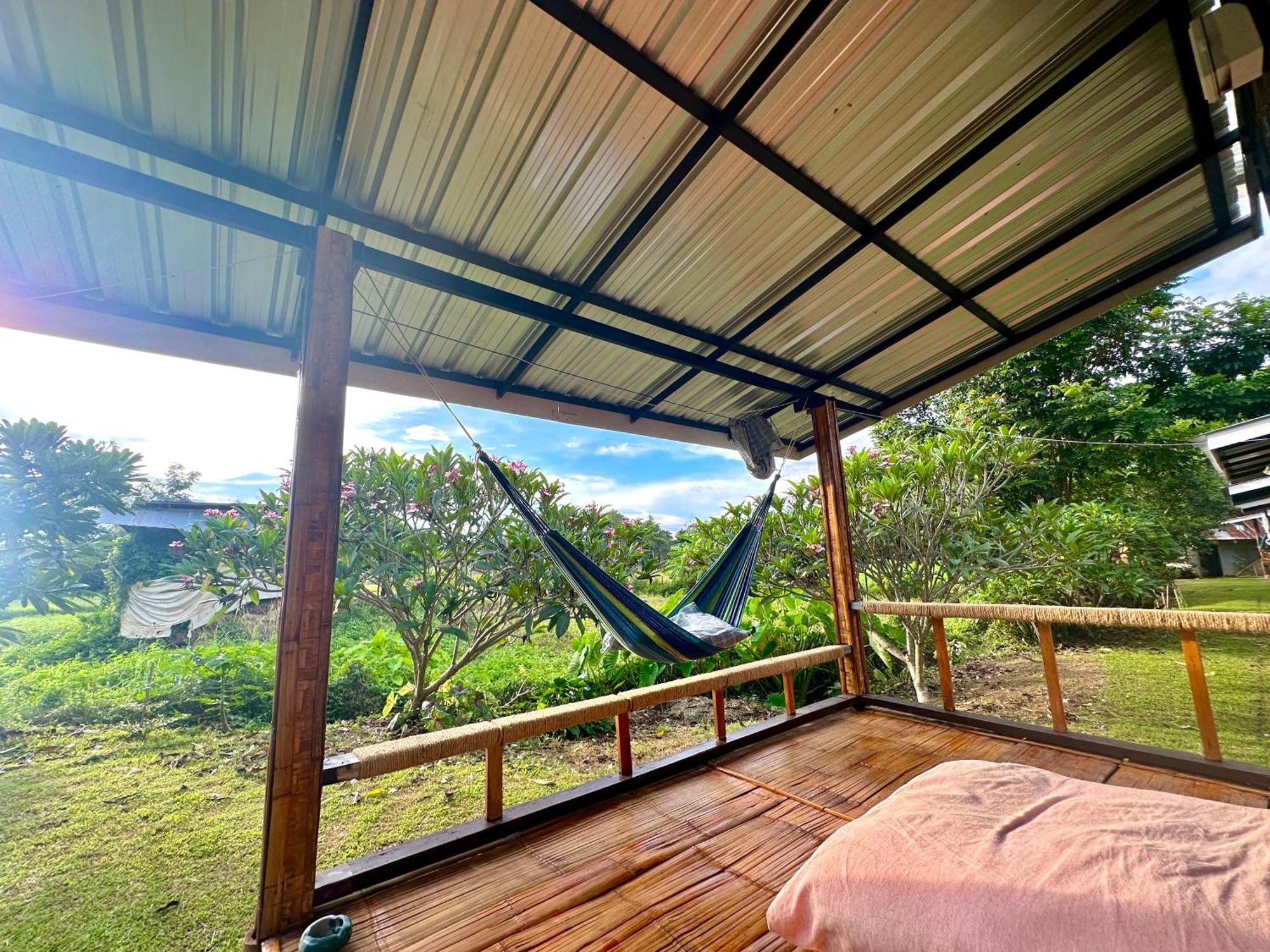 Twin Hut Hotel Pai Exterior photo